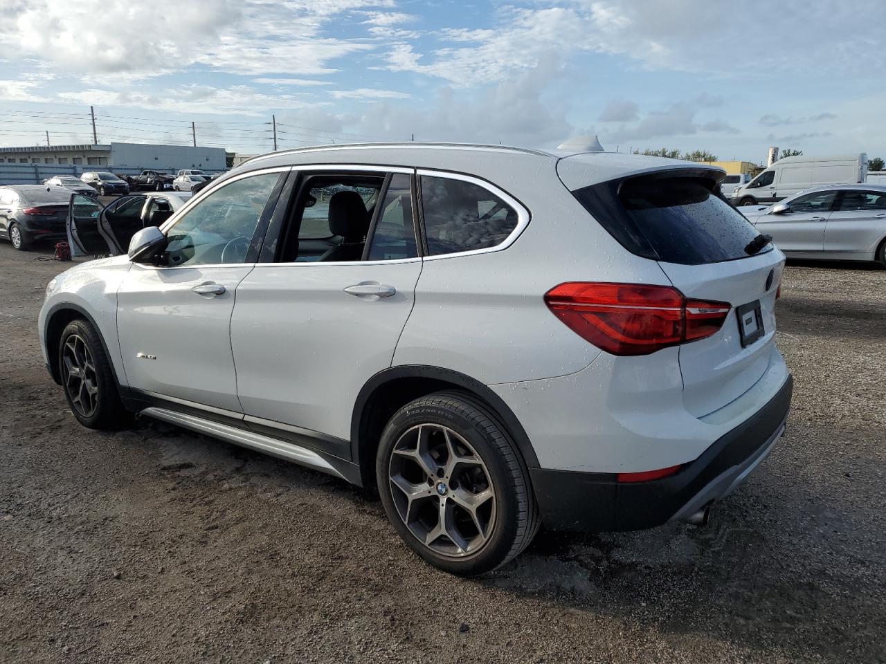 2017 BMW X1 Sdrive28I vin: WBXHU7C31H5H35774