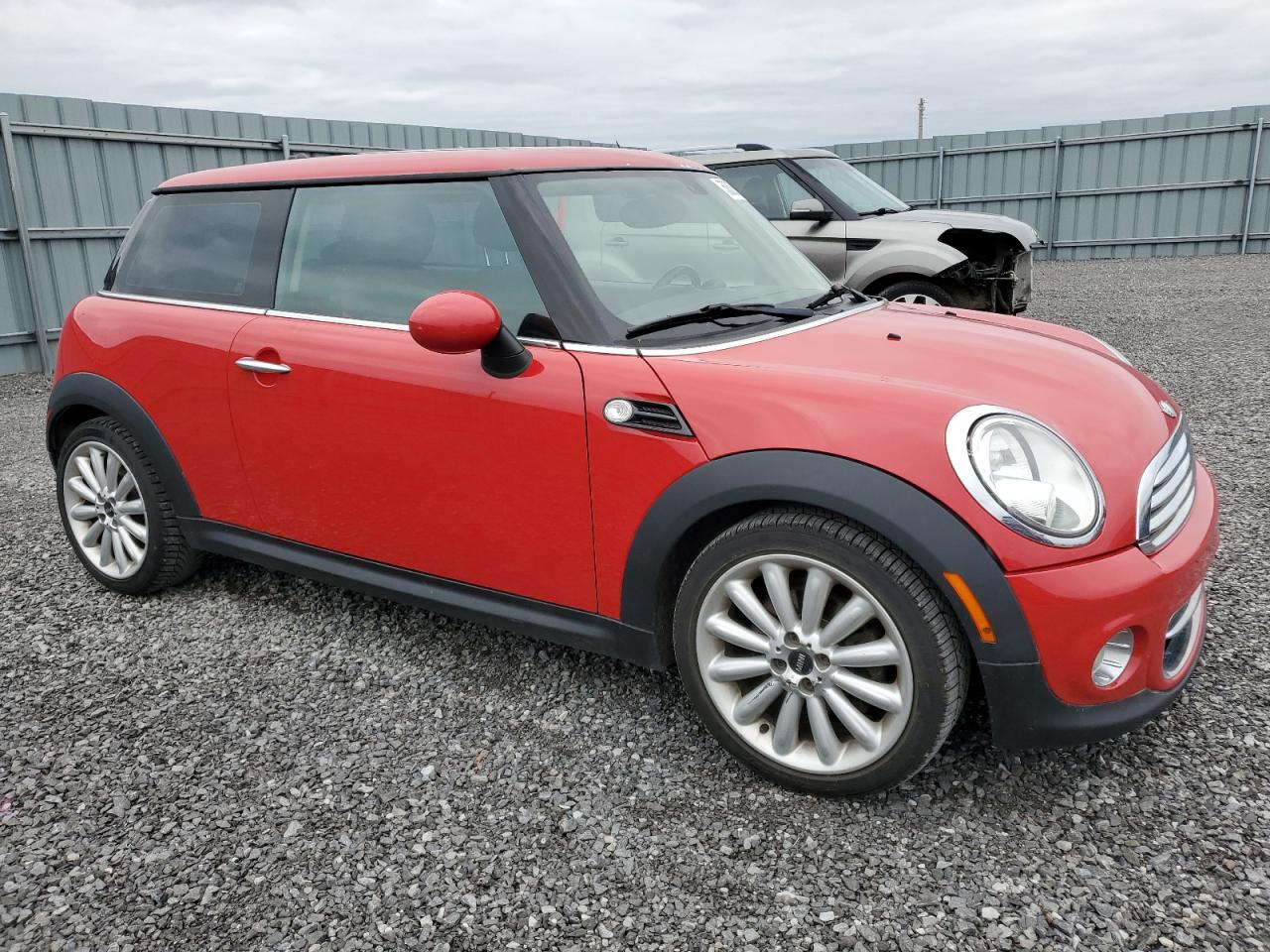 2012 Mini Cooper vin: WMWSU3C59CT186403