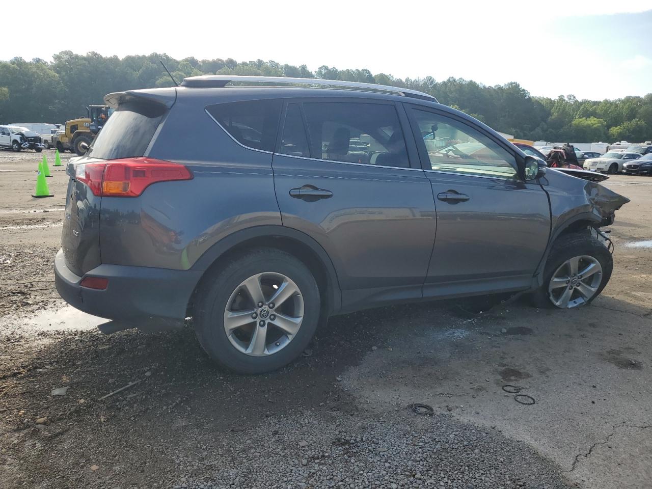 2015 Toyota Rav4 Xle vin: JTMWFREV0FJ049249