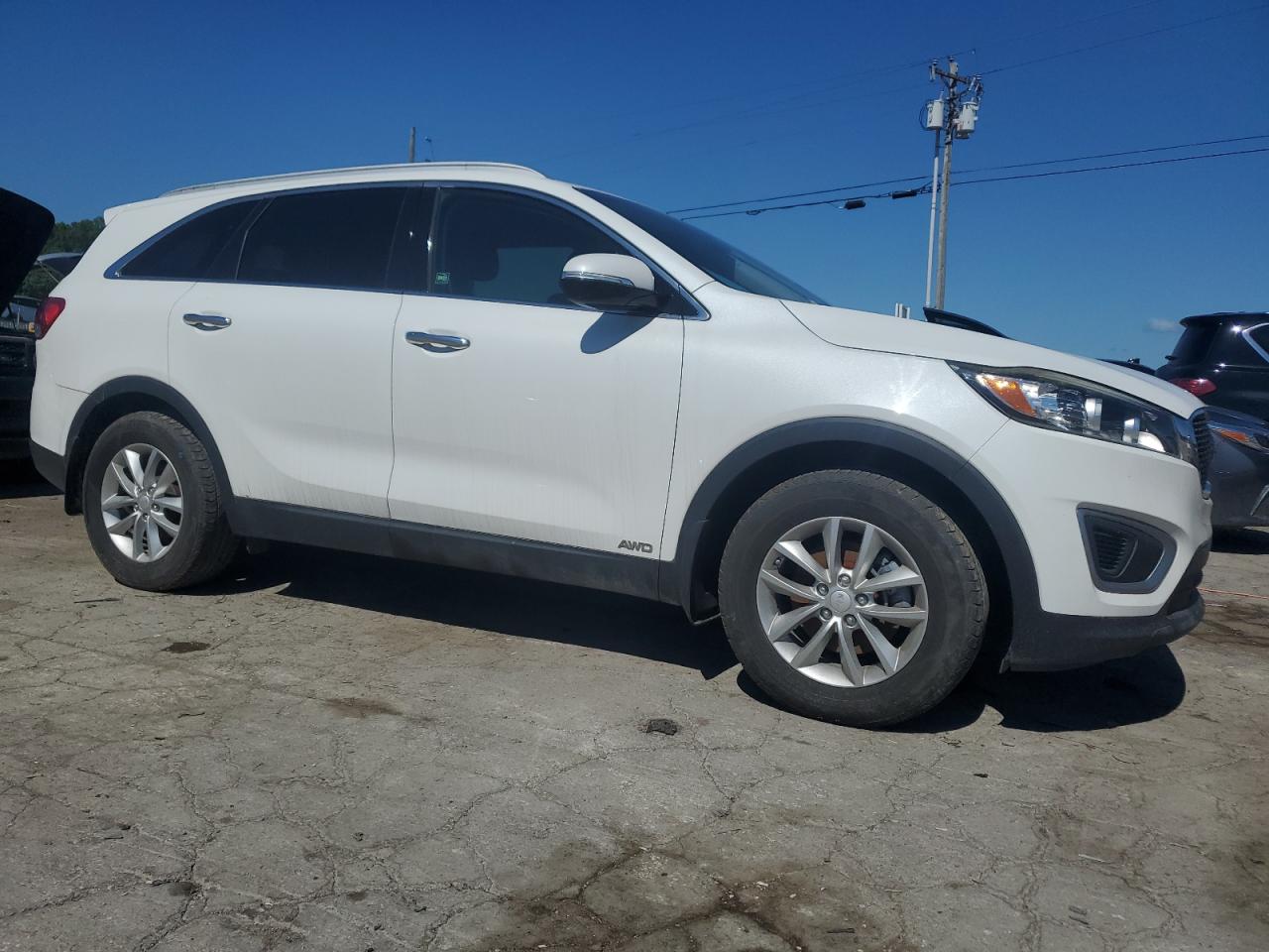 2016 Kia Sorento Lx vin: 5XYPGDA34GG040063