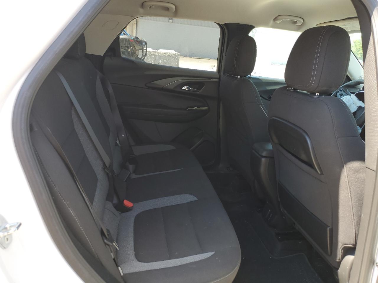 KL79MPSL8NB075906 2022 Chevrolet Trailblazer Lt