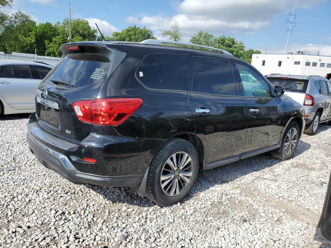 5N1DR2MN7HC632217 2017 Nissan Pathfinder S