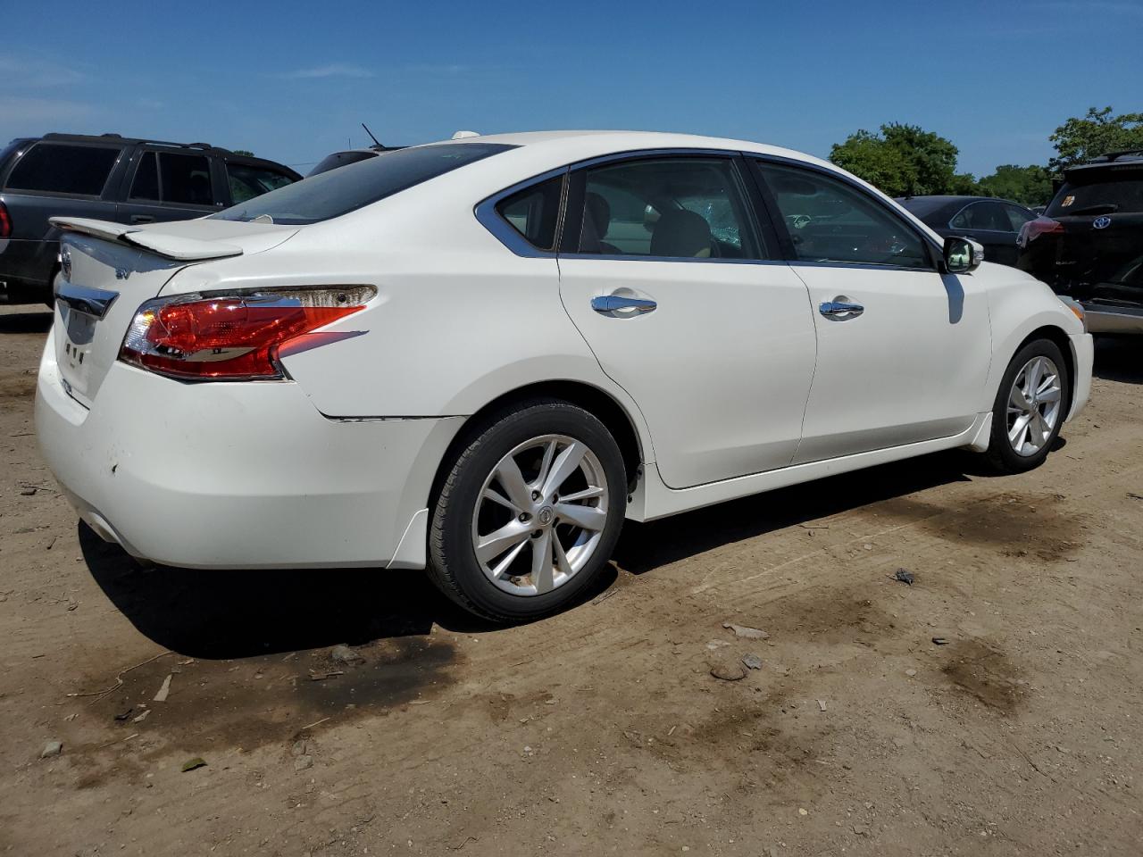 1N4AL3APXFC285599 2015 Nissan Altima 2.5