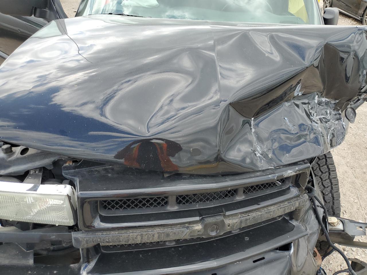 1GNCT18W72K128818 2002 Chevrolet Blazer