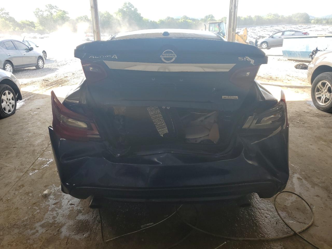 2018 Nissan Altima 2.5 vin: 1N4AL3AP8JC297291