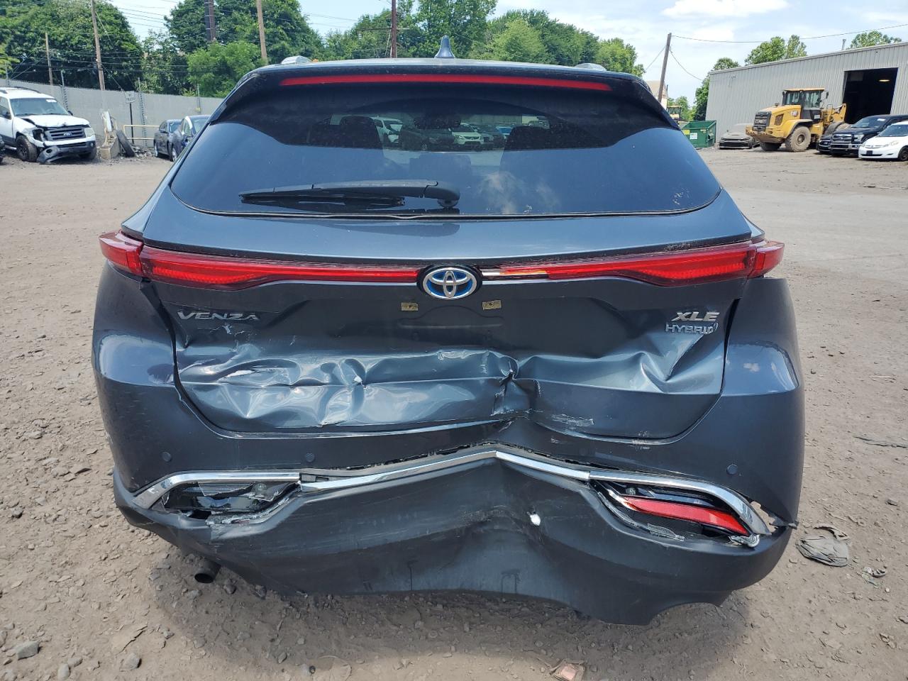 JTEAAAAH9MJ024854 2021 Toyota Venza Le