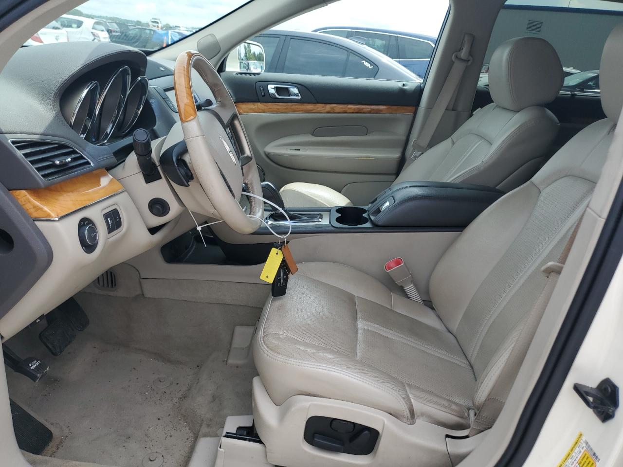 2LMHJ5AT0CBL51970 2012 Lincoln Mkt