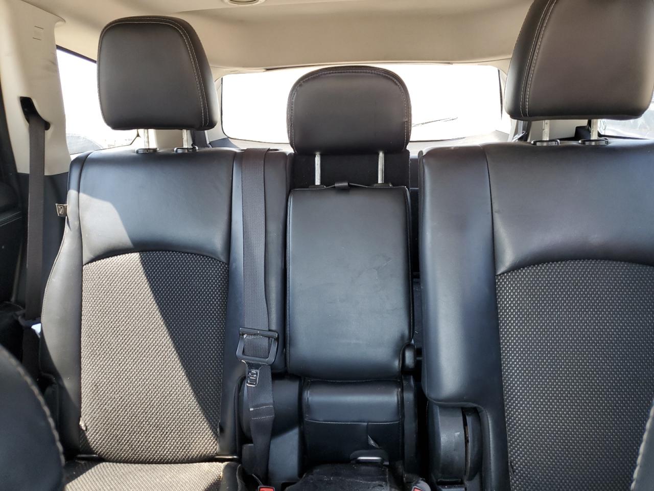 3C4PDCGG2KT803423 2019 Dodge Journey Crossroad