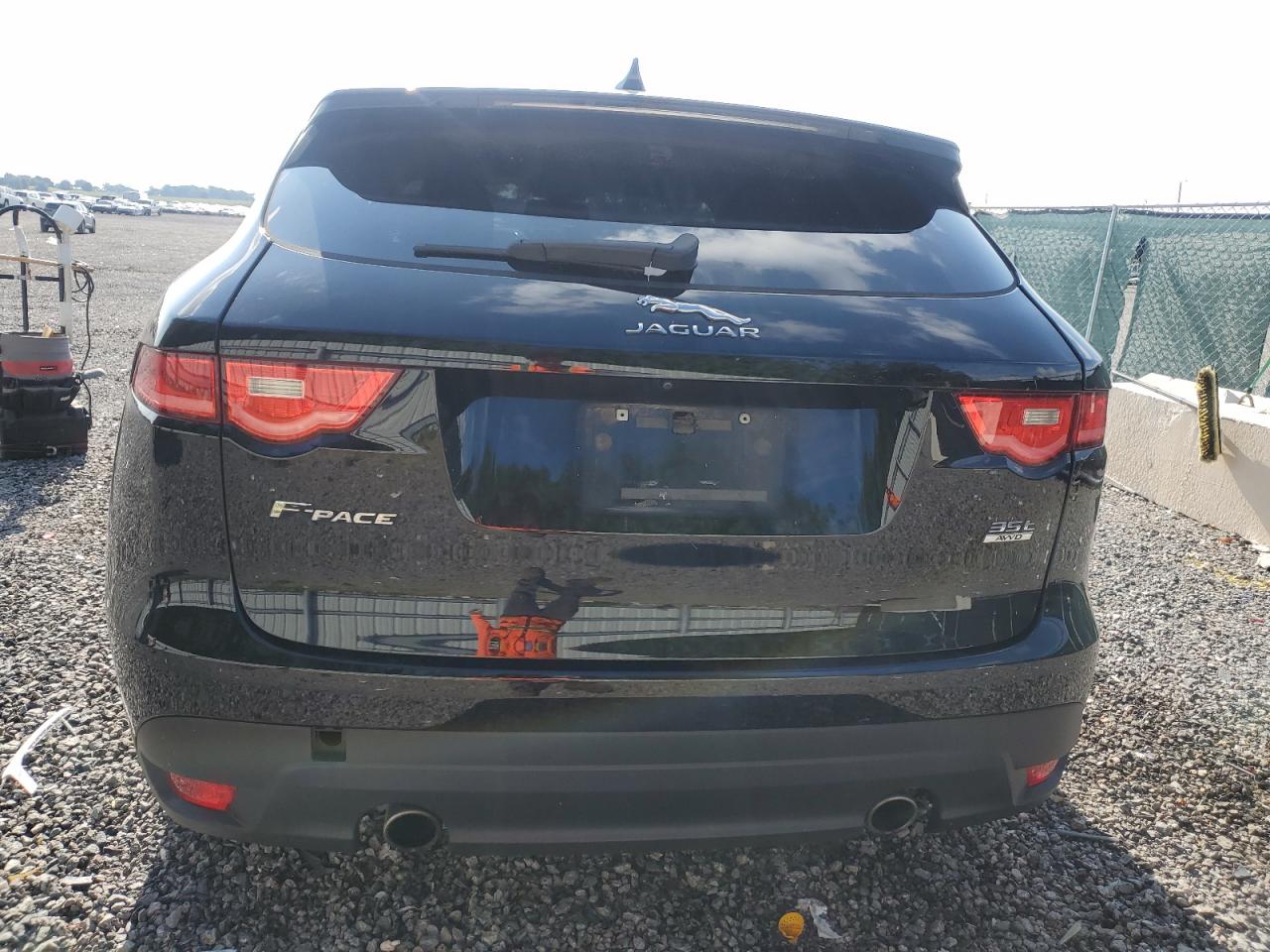 SADCS2BV9HA061983 2017 Jaguar F-Pace