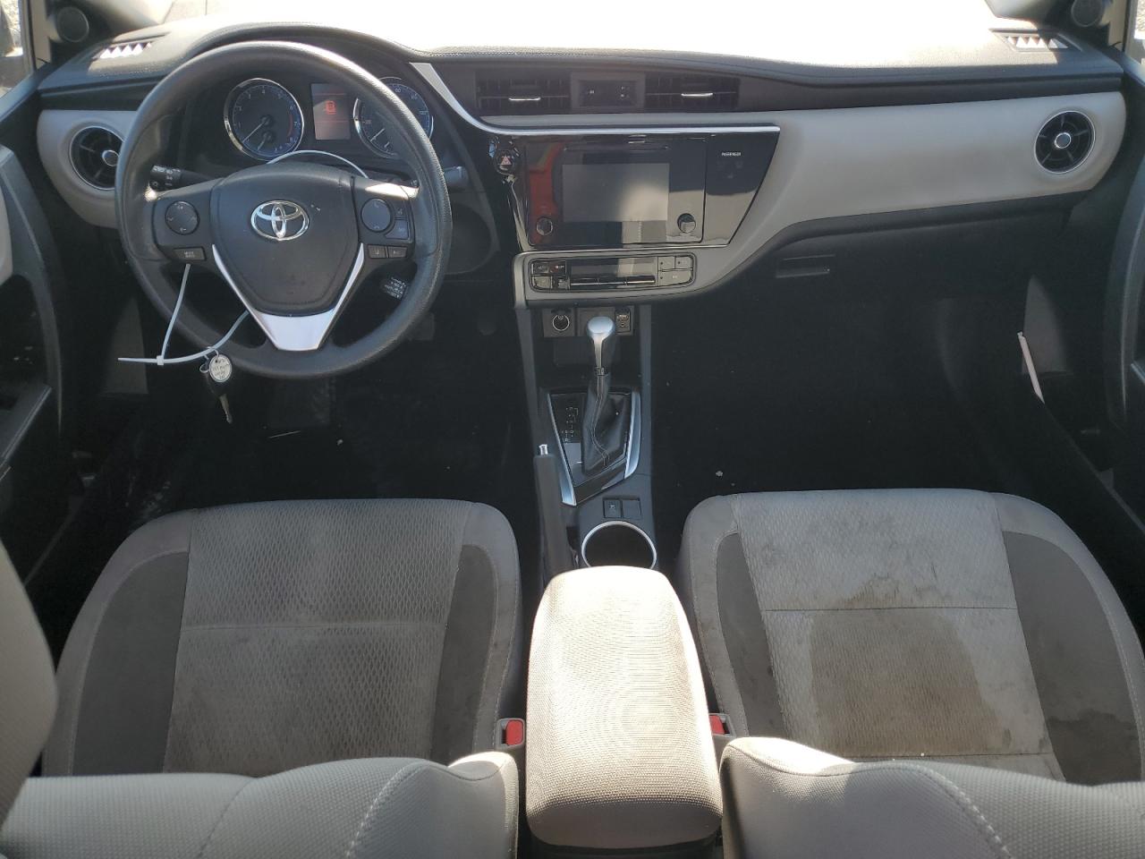 2017 Toyota Corolla L vin: 2T1BURHE2HC912194