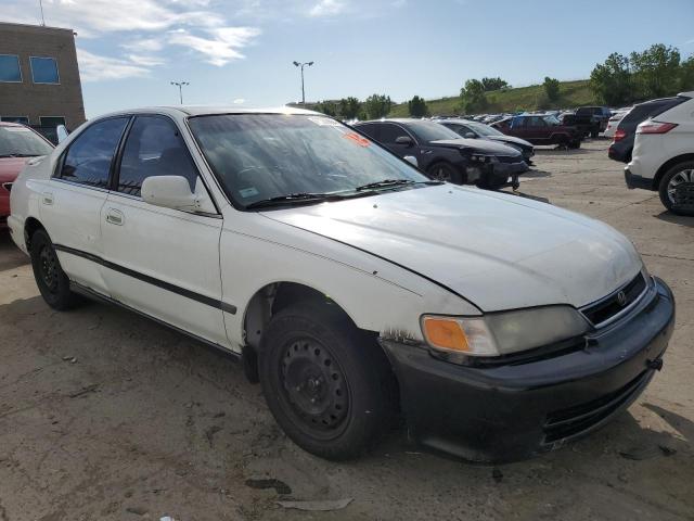 1996 Honda Accord Lx VIN: 1HGCD5638TA132651 Lot: 57533664