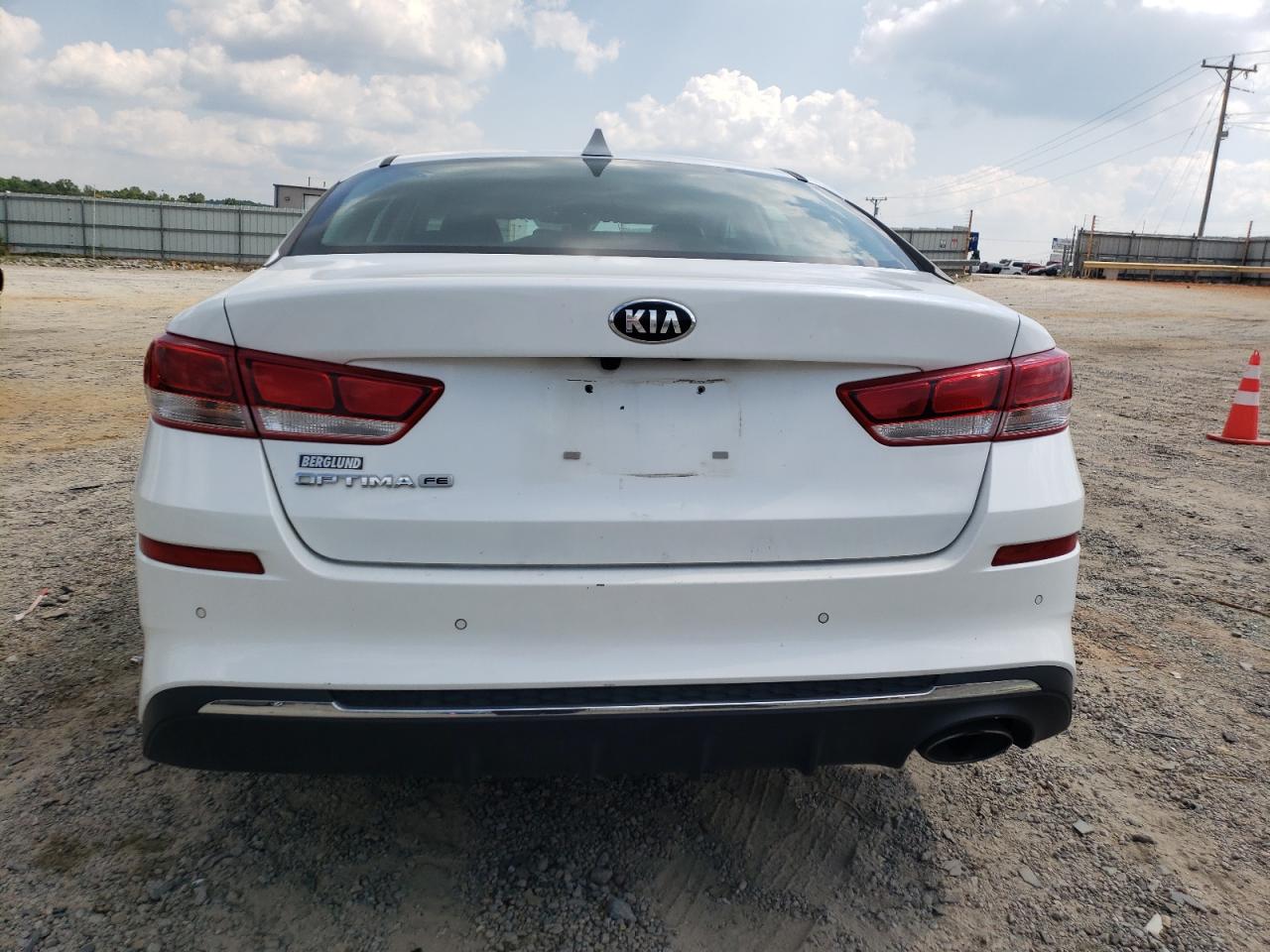 5XXGT4L39LG390943 2020 Kia Optima Lx