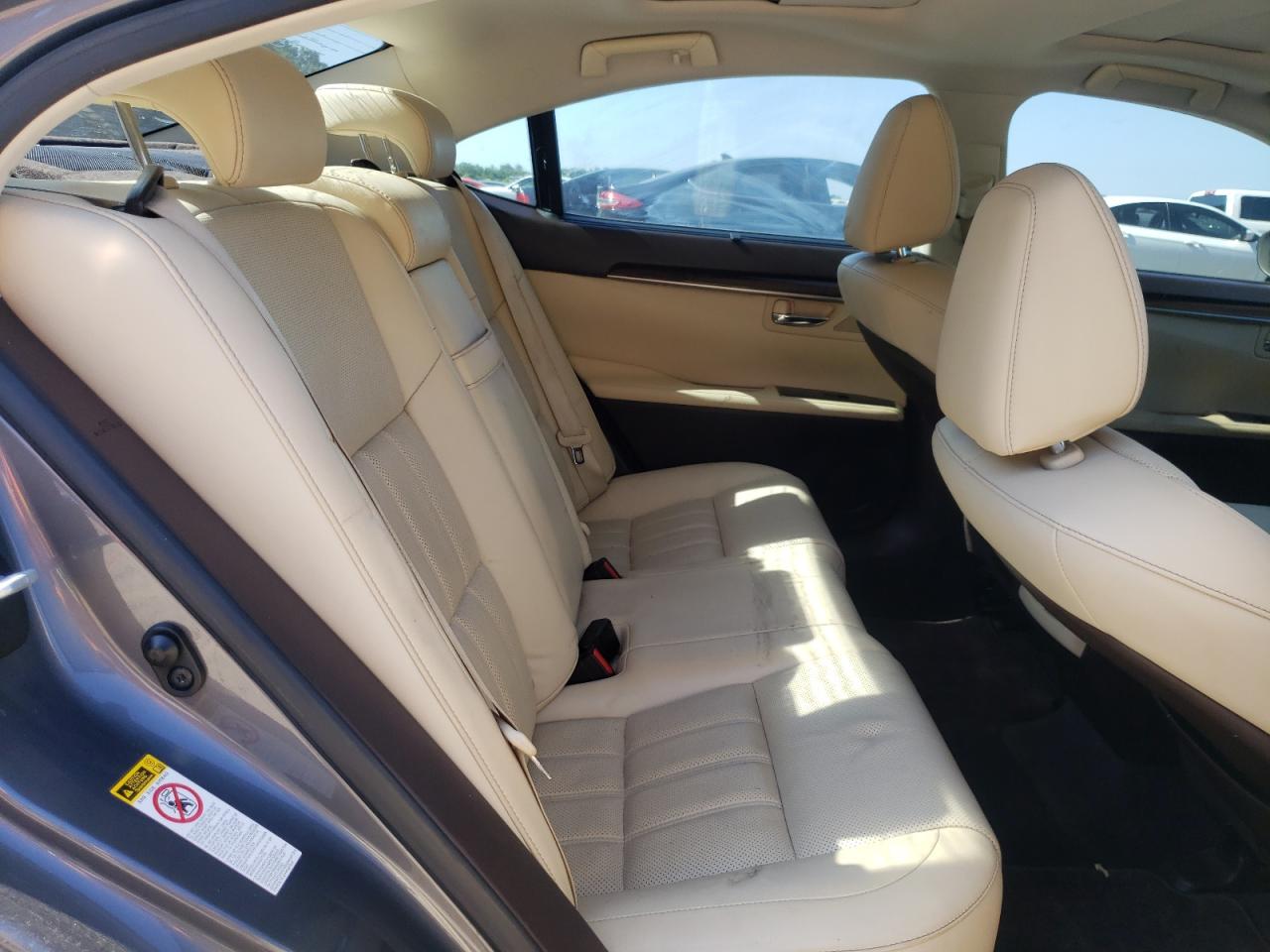 JTHBK1GG7G2217697 2016 Lexus Es 350