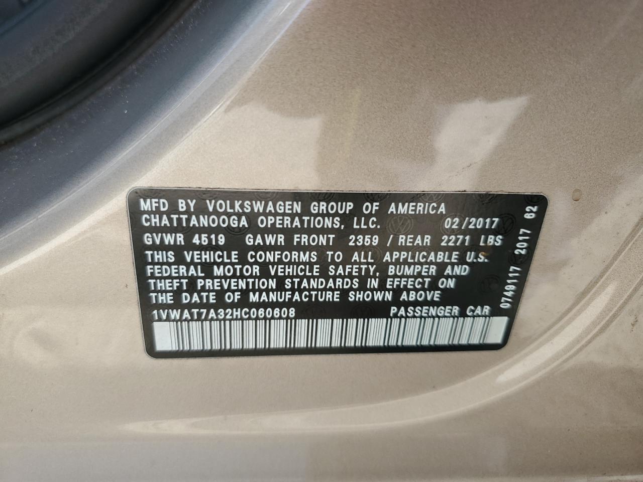 1VWAT7A32HC060608 2017 Volkswagen Passat S