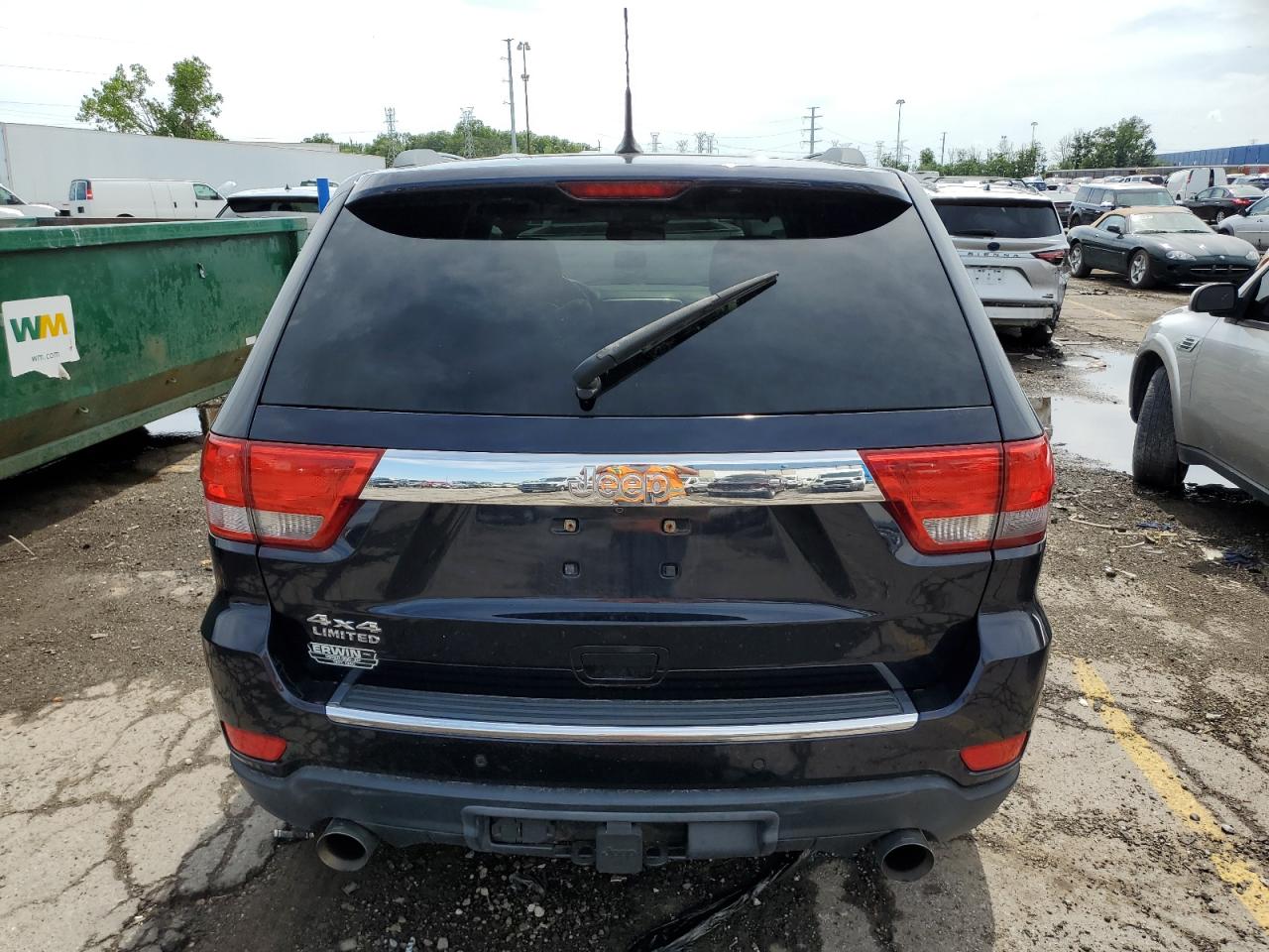 1J4RR5GT9BC501071 2011 Jeep Grand Cherokee Limited