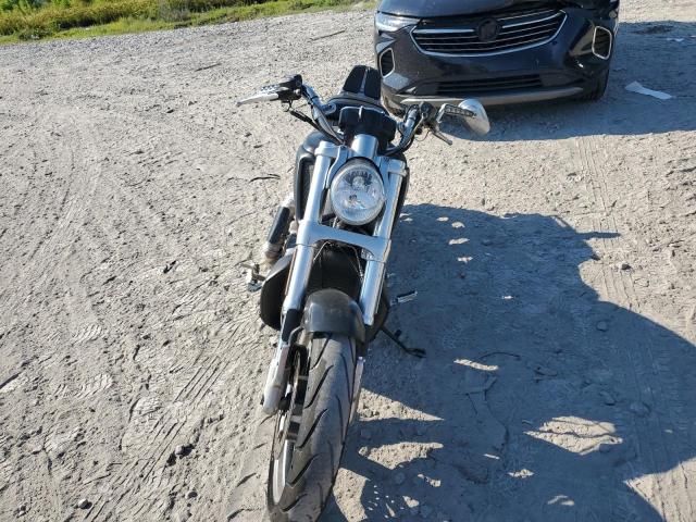 2010 HARLEY-DAVIDSON VRSCF - 1HD1HPH12AC804933