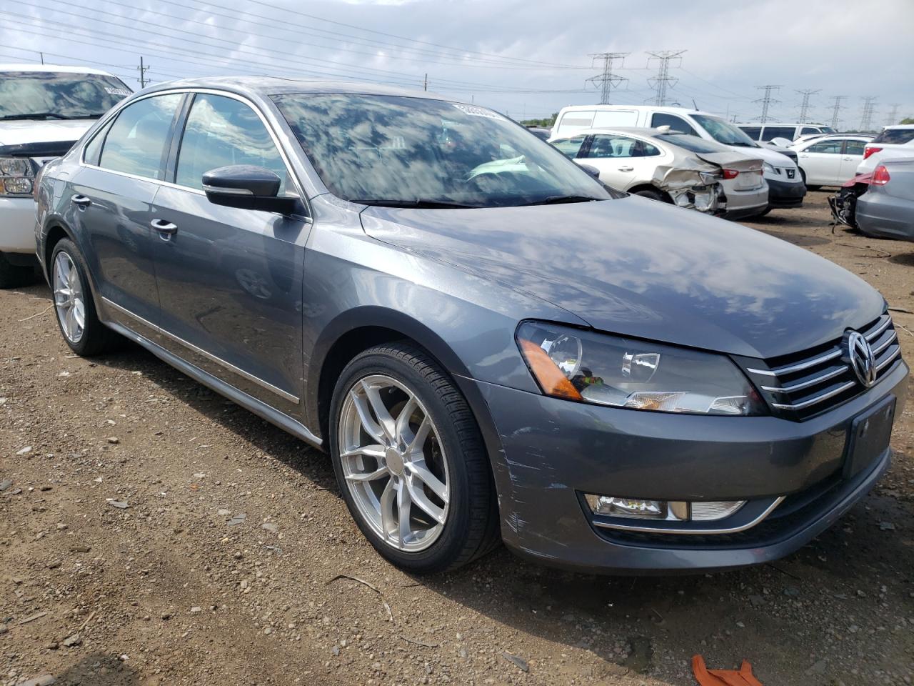 1VWBS7A31FC122620 2015 Volkswagen Passat Se