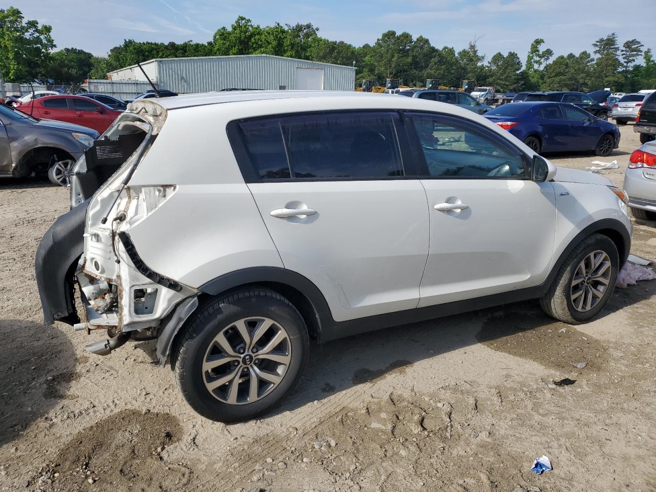 KNDPBCAC3G7853903 2016 Kia Sportage Lx