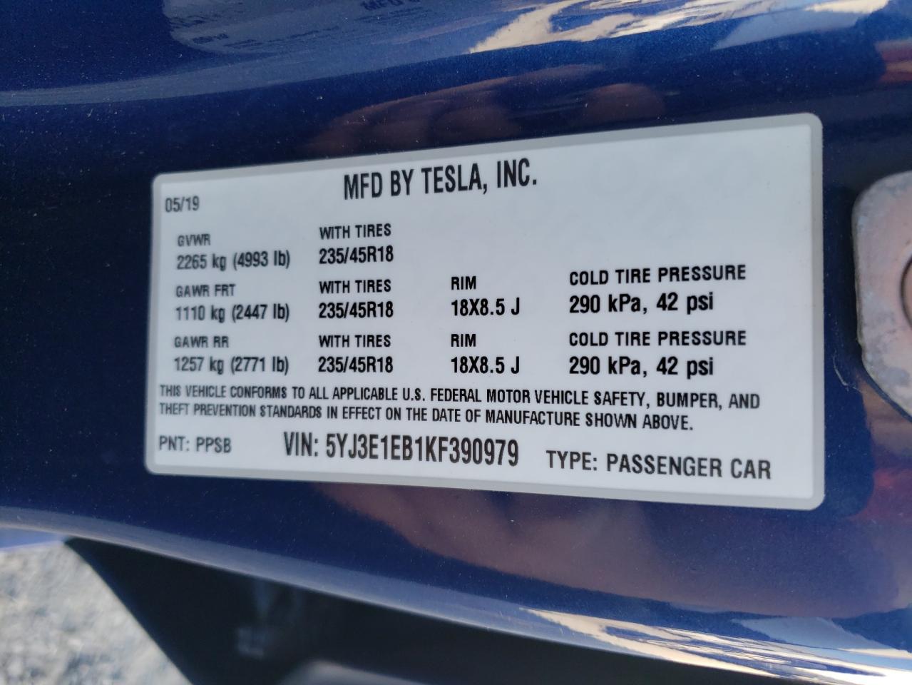 5YJ3E1EB1KF390979 2019 Tesla Model 3