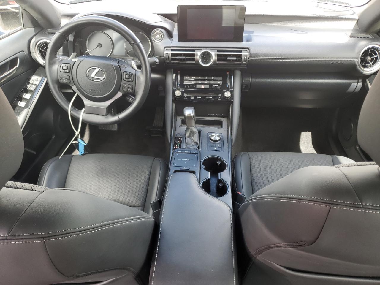 JTHAA1D25M5113680 2021 Lexus Is 300