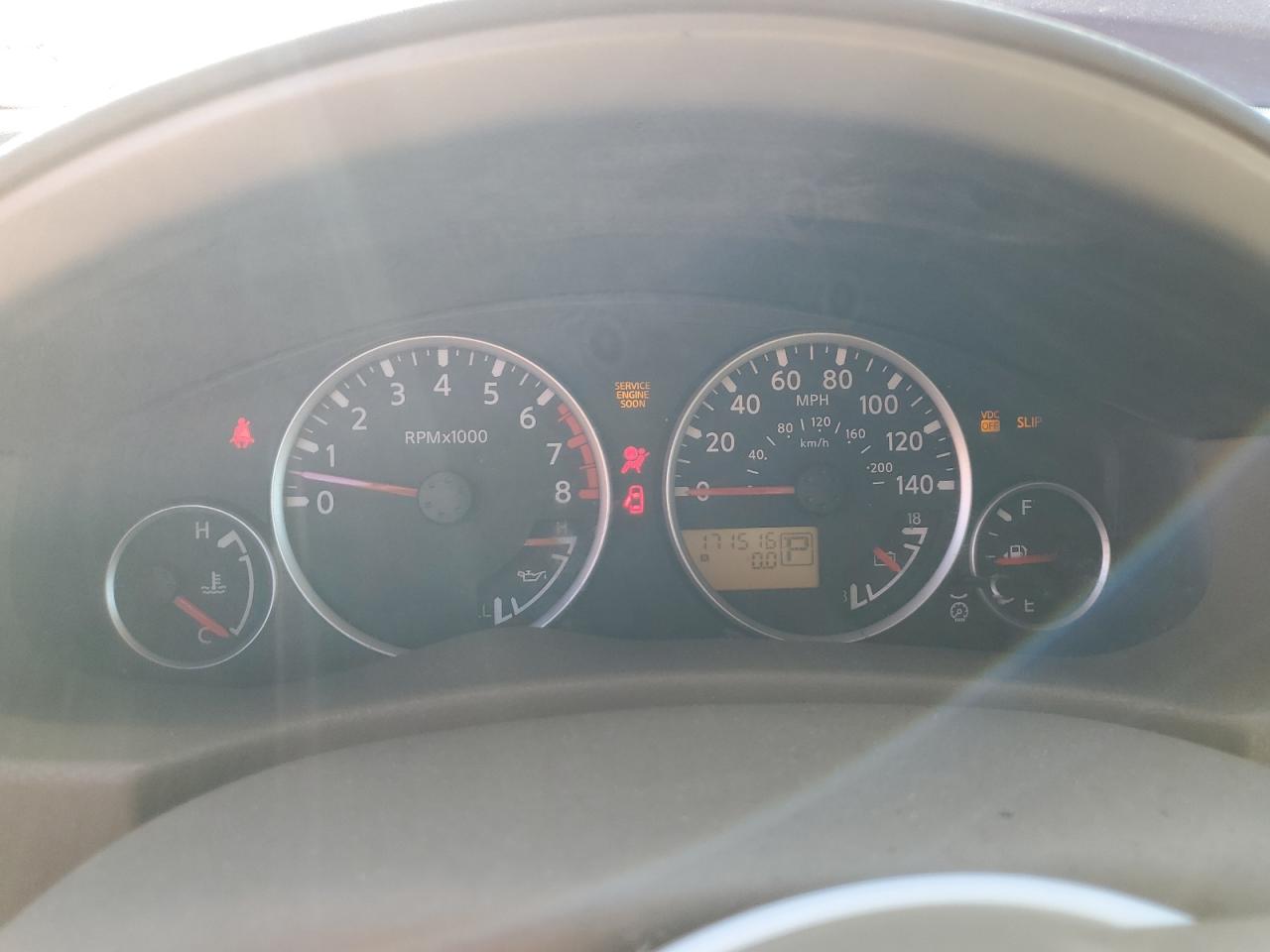 5N1AR18U65C771152 2005 Nissan Pathfinder Le