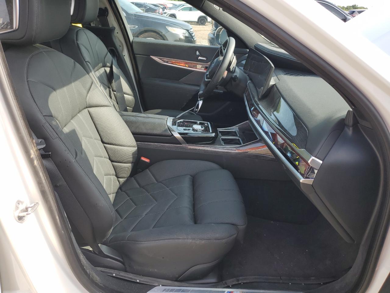 WBA33EJ09PCL79487 2023 BMW 760 Xi