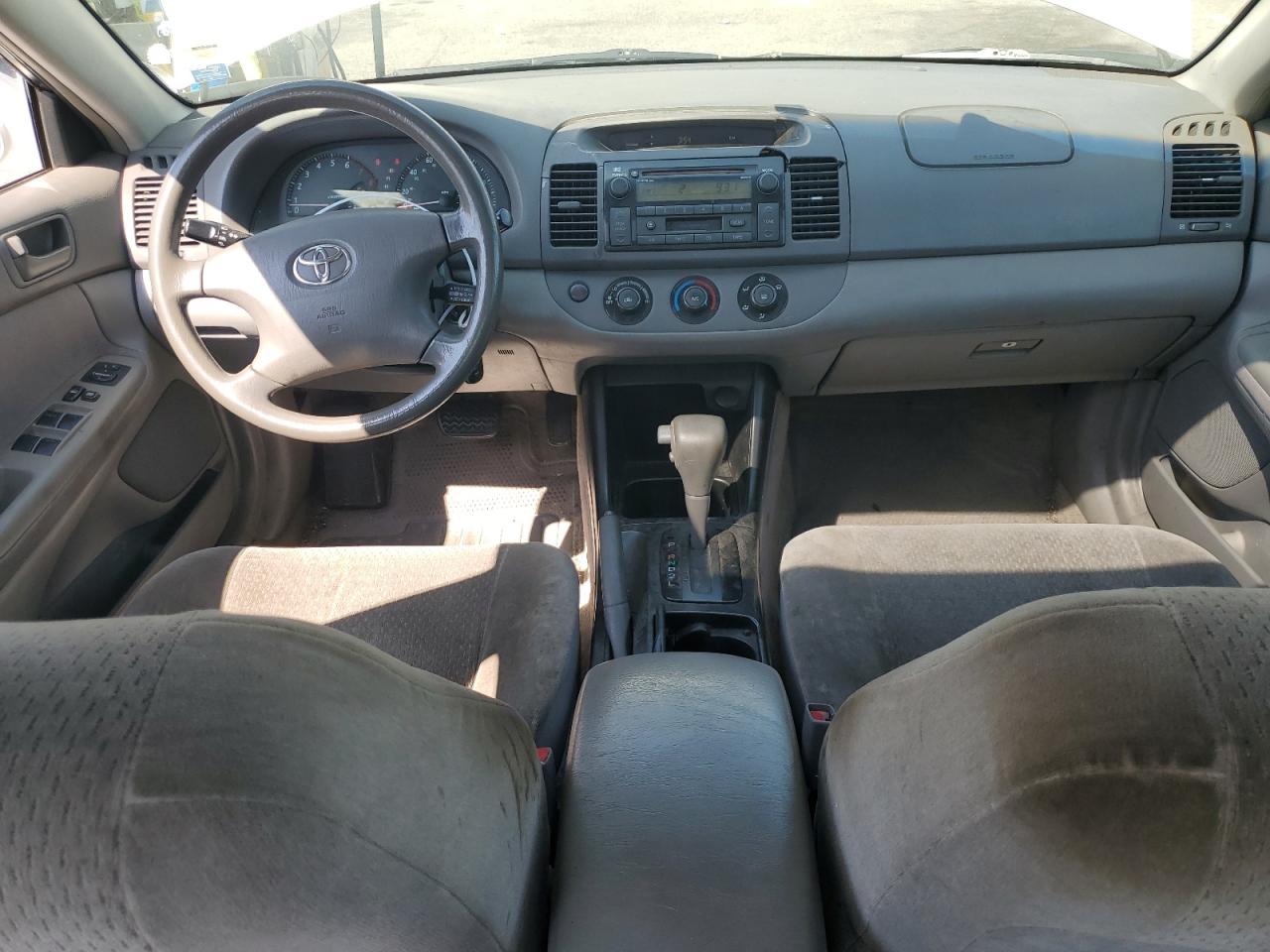 JTDBE32K130237918 2003 Toyota Camry Le