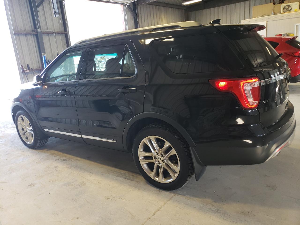 1FM5K8D8XHGB33202 2017 Ford Explorer Xlt