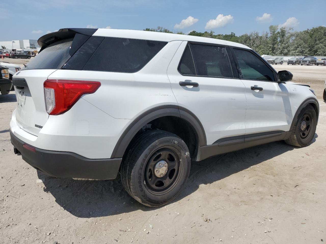 1FM5K8AB9PGB13151 2023 Ford Explorer Police Interceptor