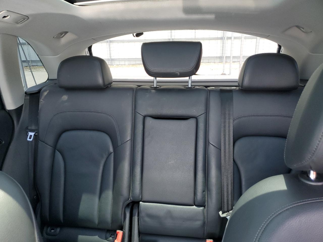 WA1L2AFP7HA040173 2017 Audi Q5 Premium Plus