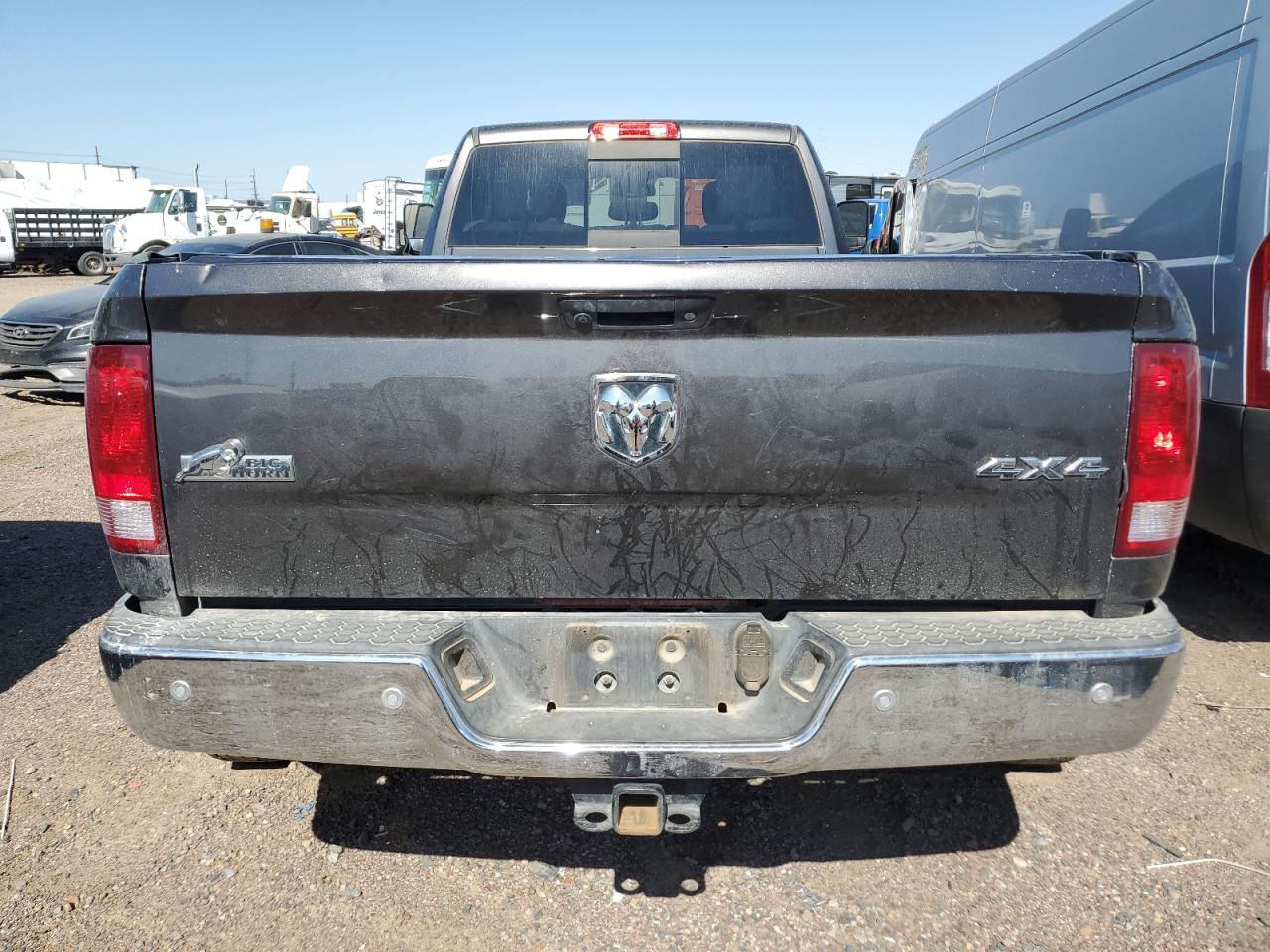 3C63RRHL1HG712800 2017 Ram 3500 Slt