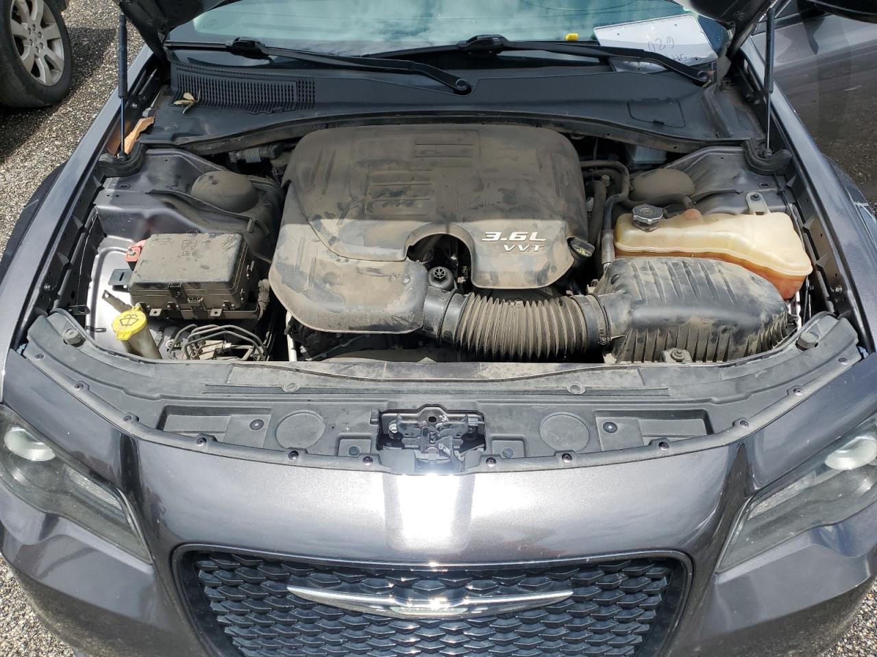 2C3CCAAG4JH340372 2018 Chrysler 300 Touring