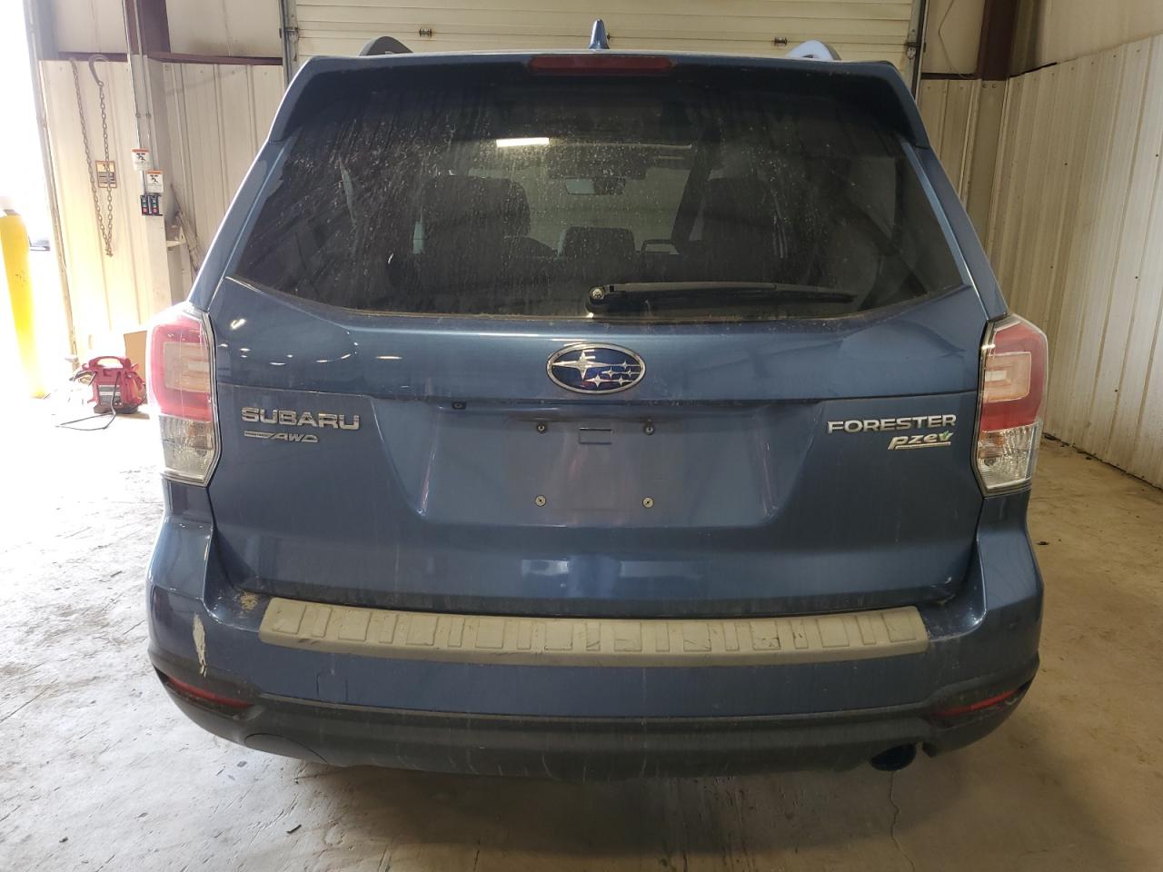 JF2SJAGC4HH810788 2017 Subaru Forester 2.5I Premium