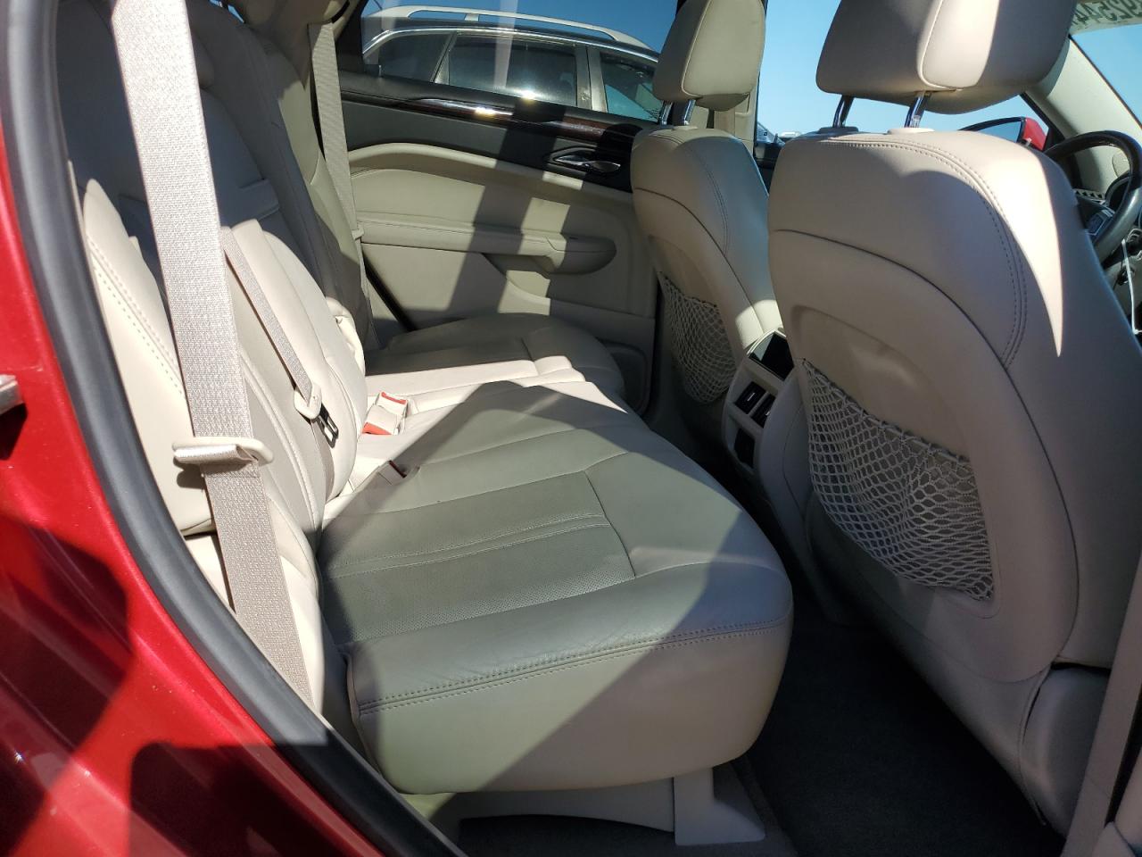 3GYFNAEY0AS572318 2010 Cadillac Srx Luxury Collection