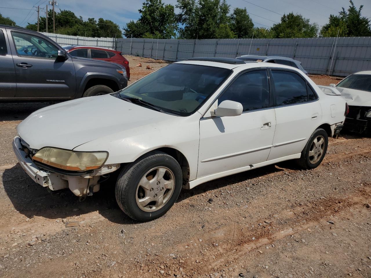 Lot #3055093983 1999 HONDA ACCORD EX