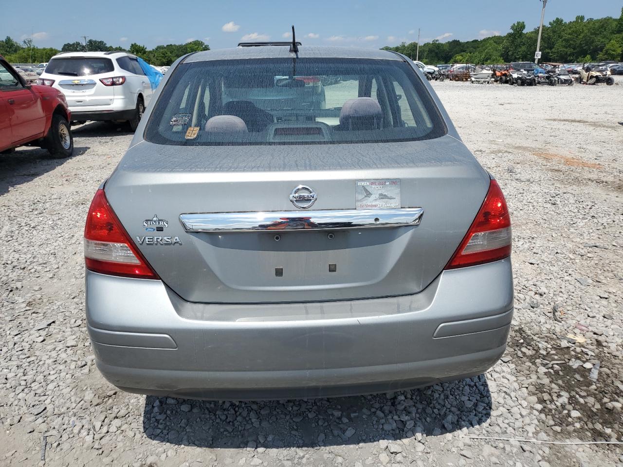 3N1BC11E38L432809 2008 Nissan Versa S