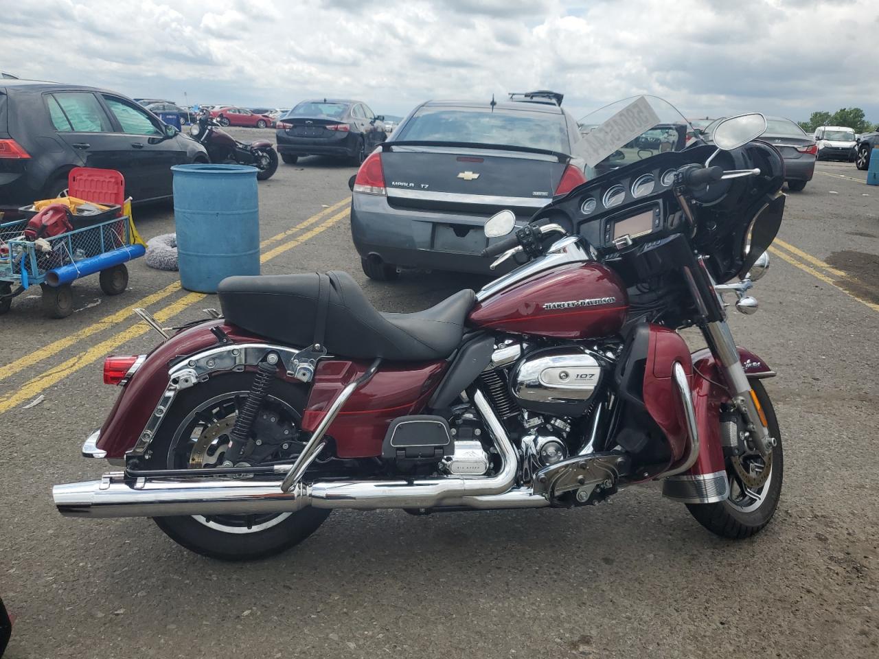 1HD1KED17HB640574 HARLEY-DAVIDSON FLHTK ULTR 2017