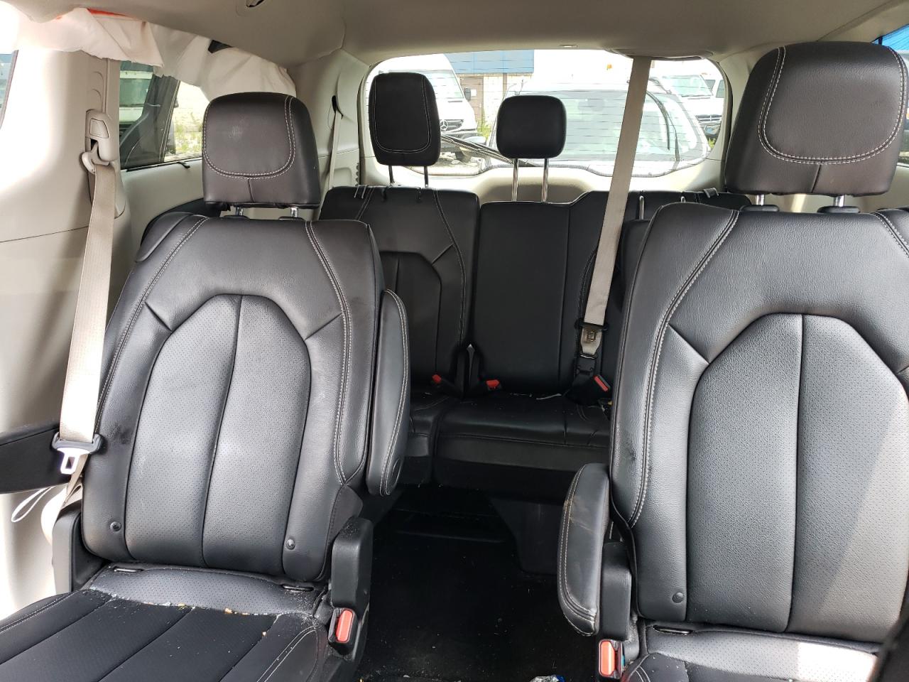 2C4RC1BG8NR155407 2022 Chrysler Pacifica Touring L