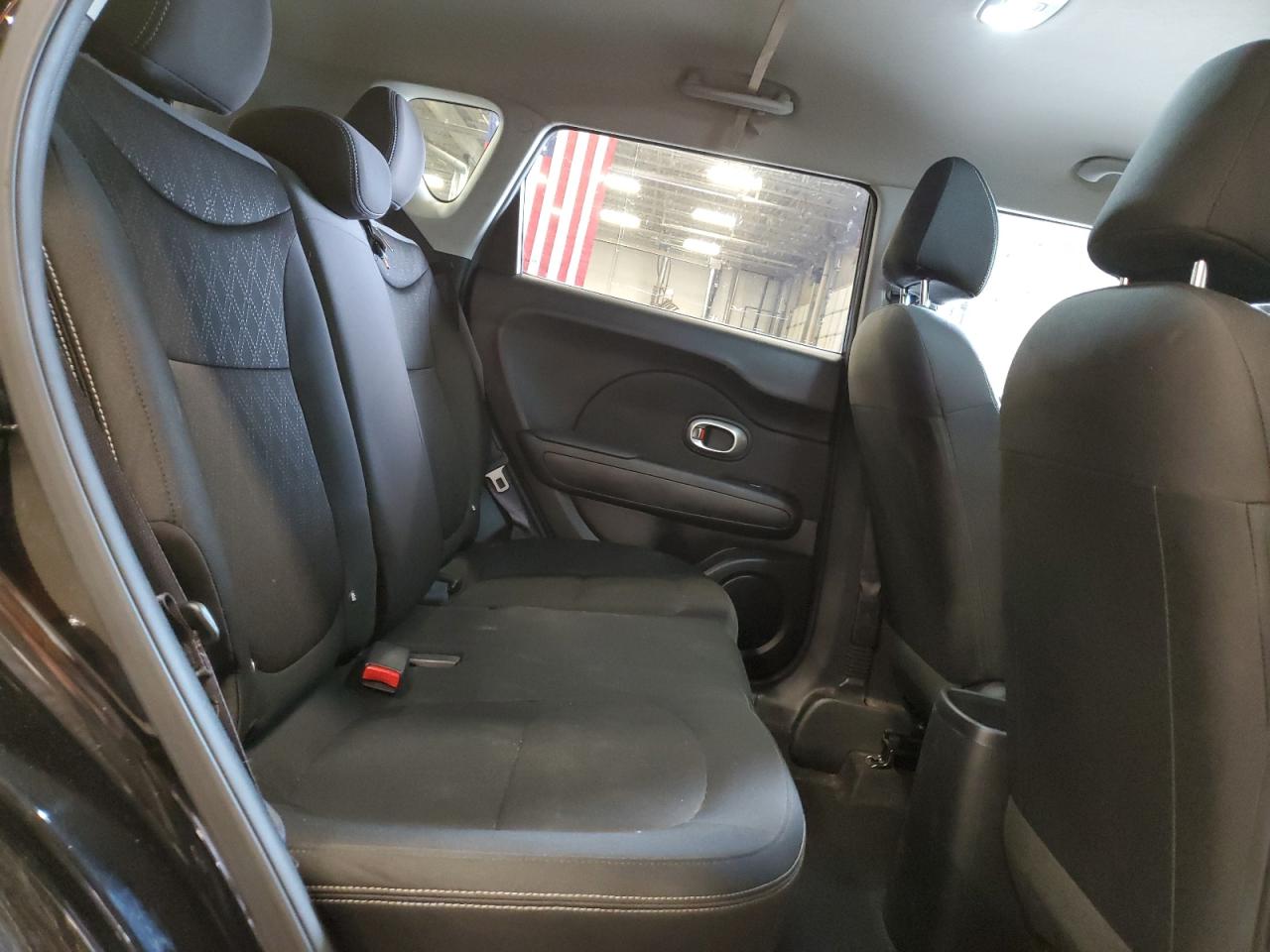 KNDJN2A29H7500470 2017 Kia Soul