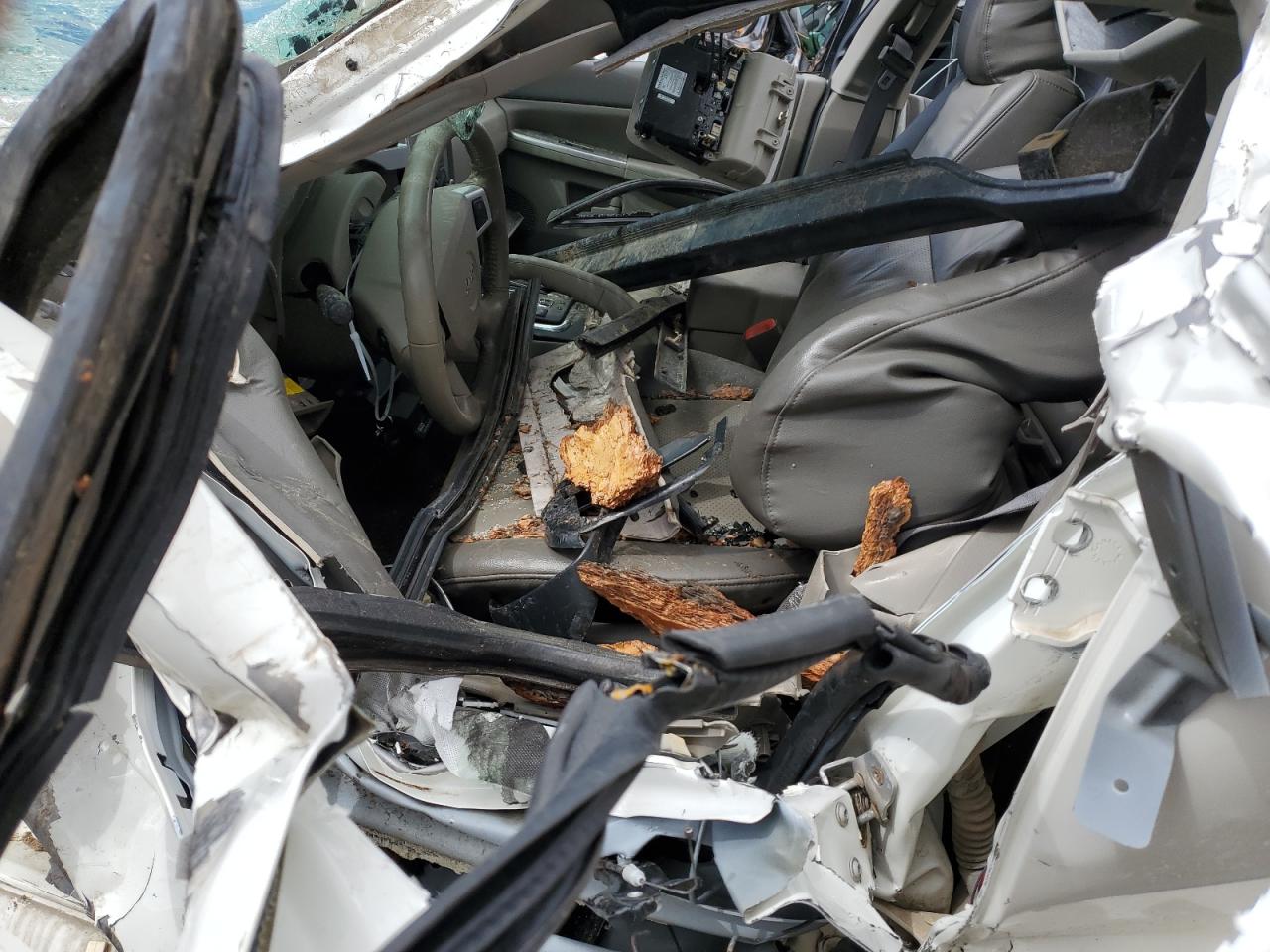 1J8HR48N28C216225 2008 Jeep Grand Cherokee Laredo