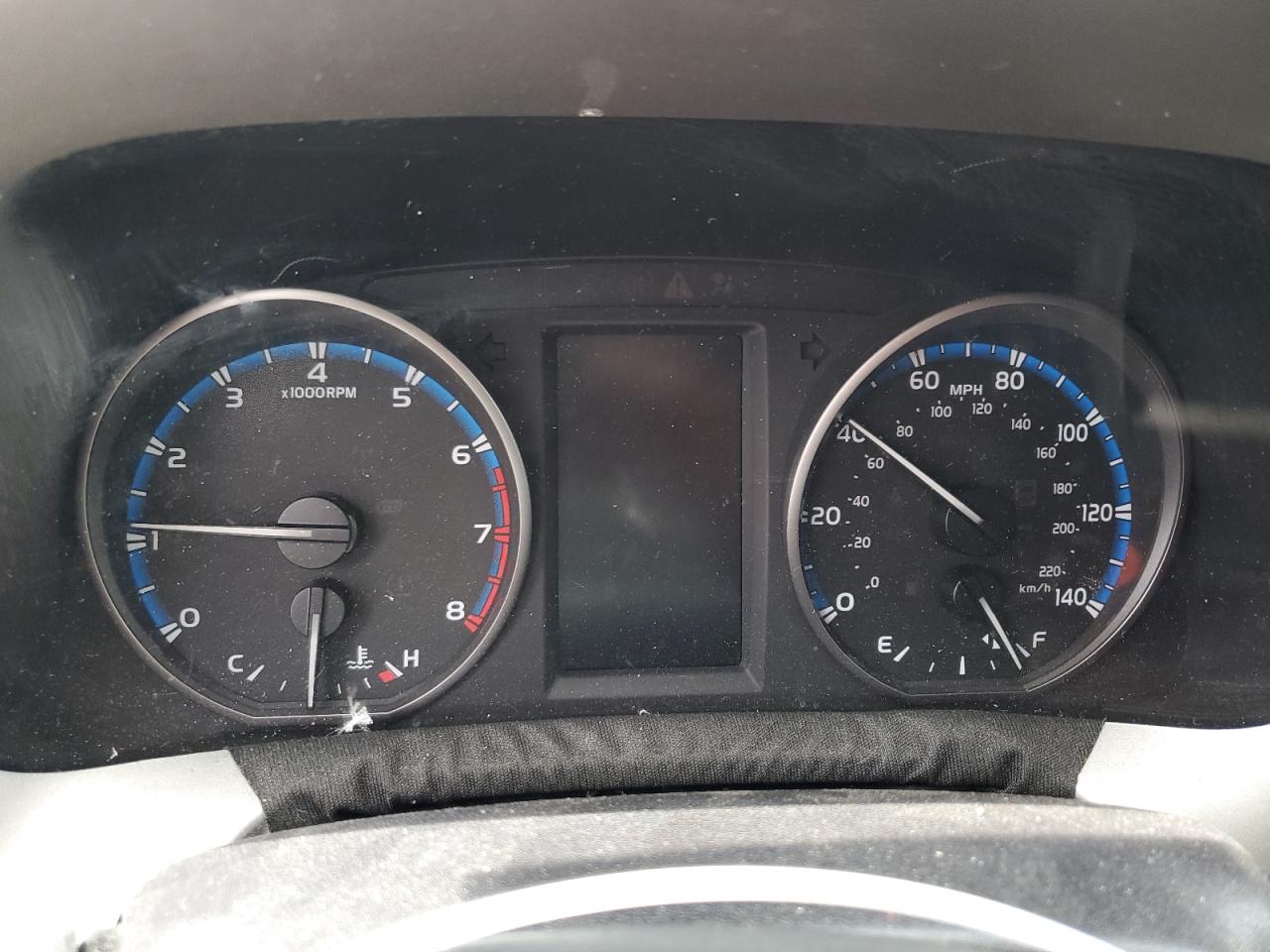 2T3RFREV8HW541447 2017 Toyota Rav4 Xle