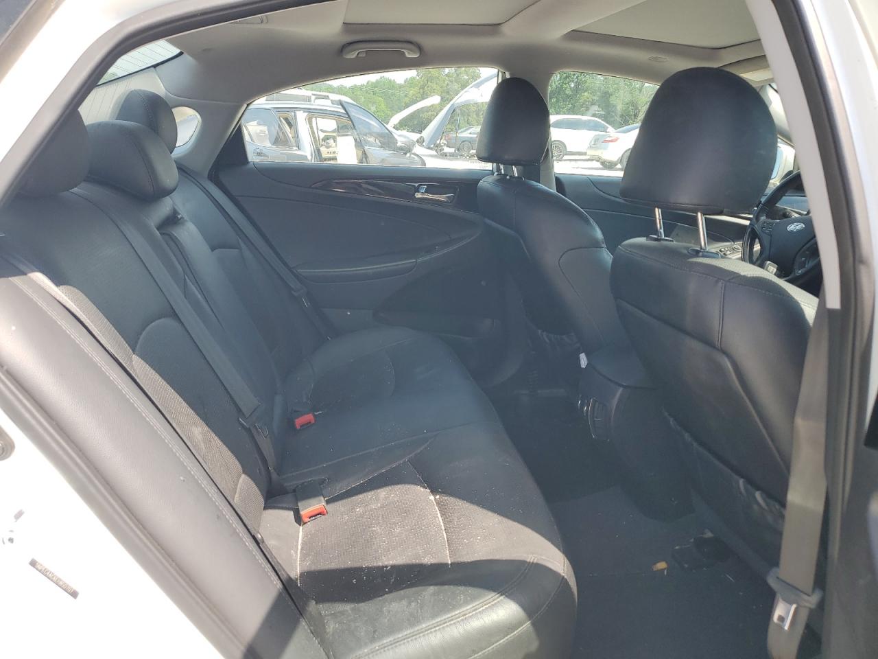 5NPEC4AC6EH850707 2014 Hyundai Sonata Se