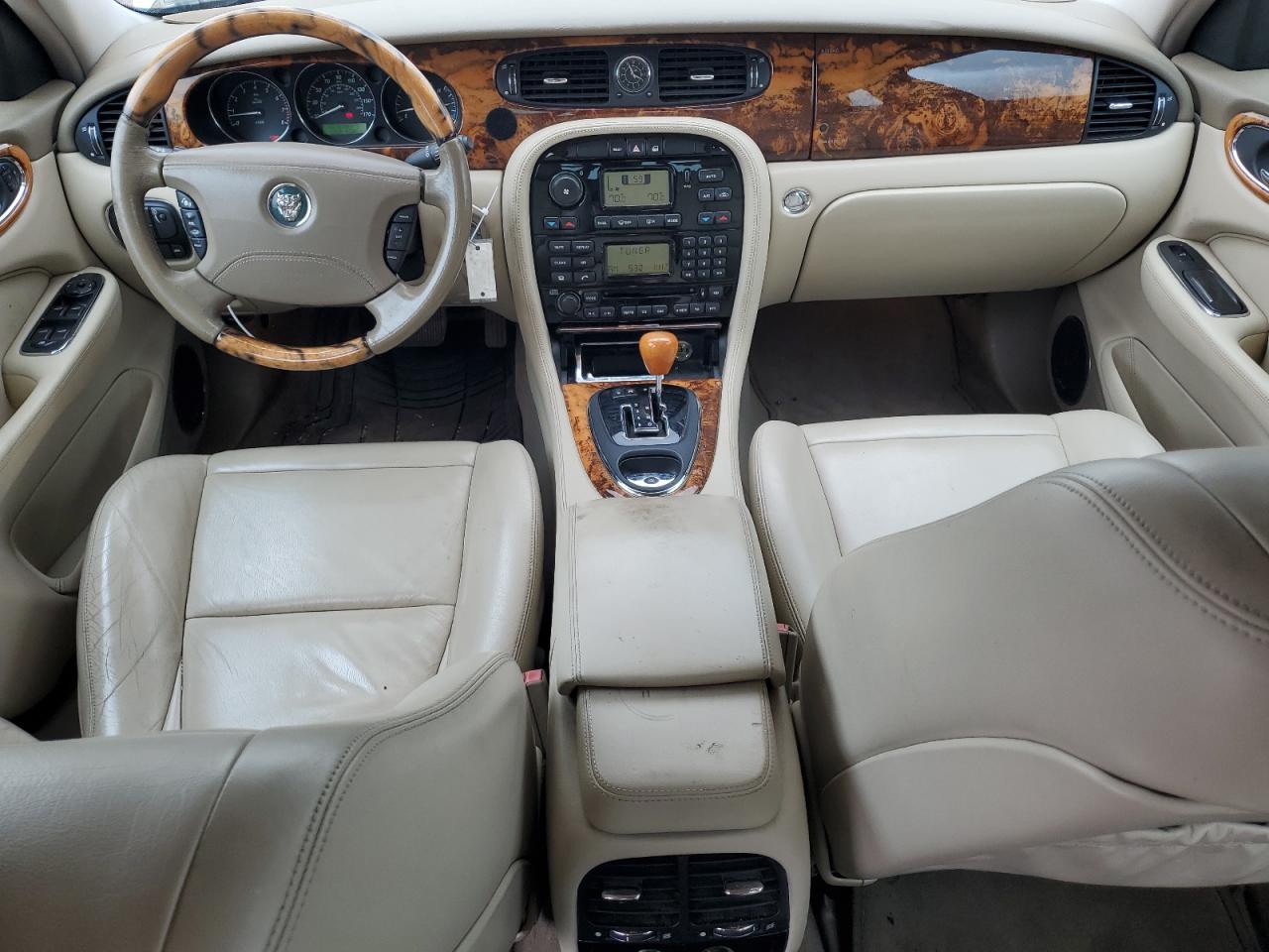 SAJWA71CX4SG27635 2004 Jaguar Xj8