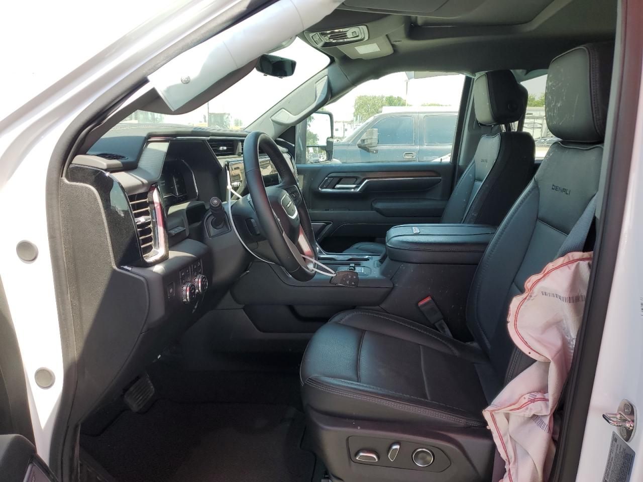 1GT49WEY7RF282642 2024 GMC Sierra K3500 Denali