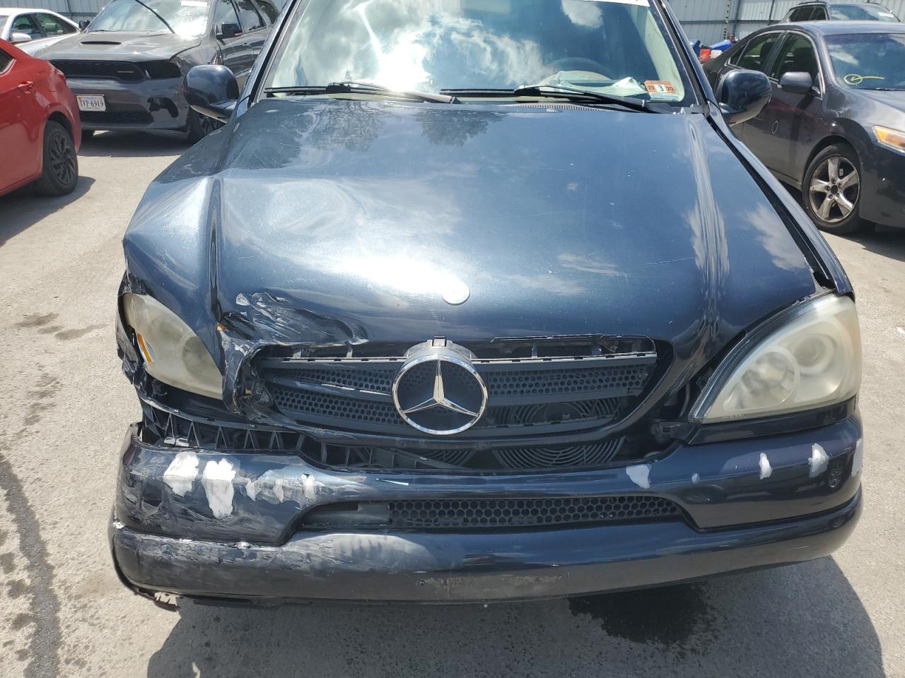 4JGAB54E8YA187250 2000 Mercedes-Benz Ml 320