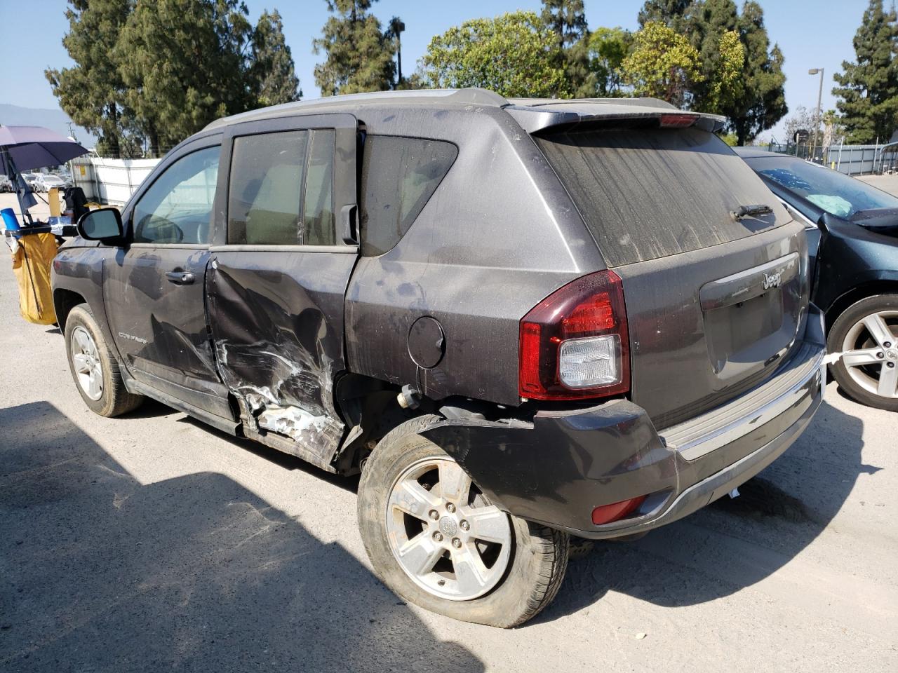 2015 Jeep Compass Sport vin: 1C4NJCBA0FD198090