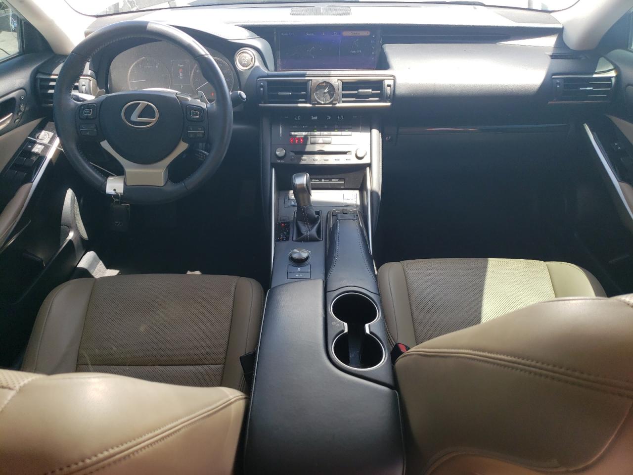 JTHBA1D25J5071852 2018 Lexus Is 300