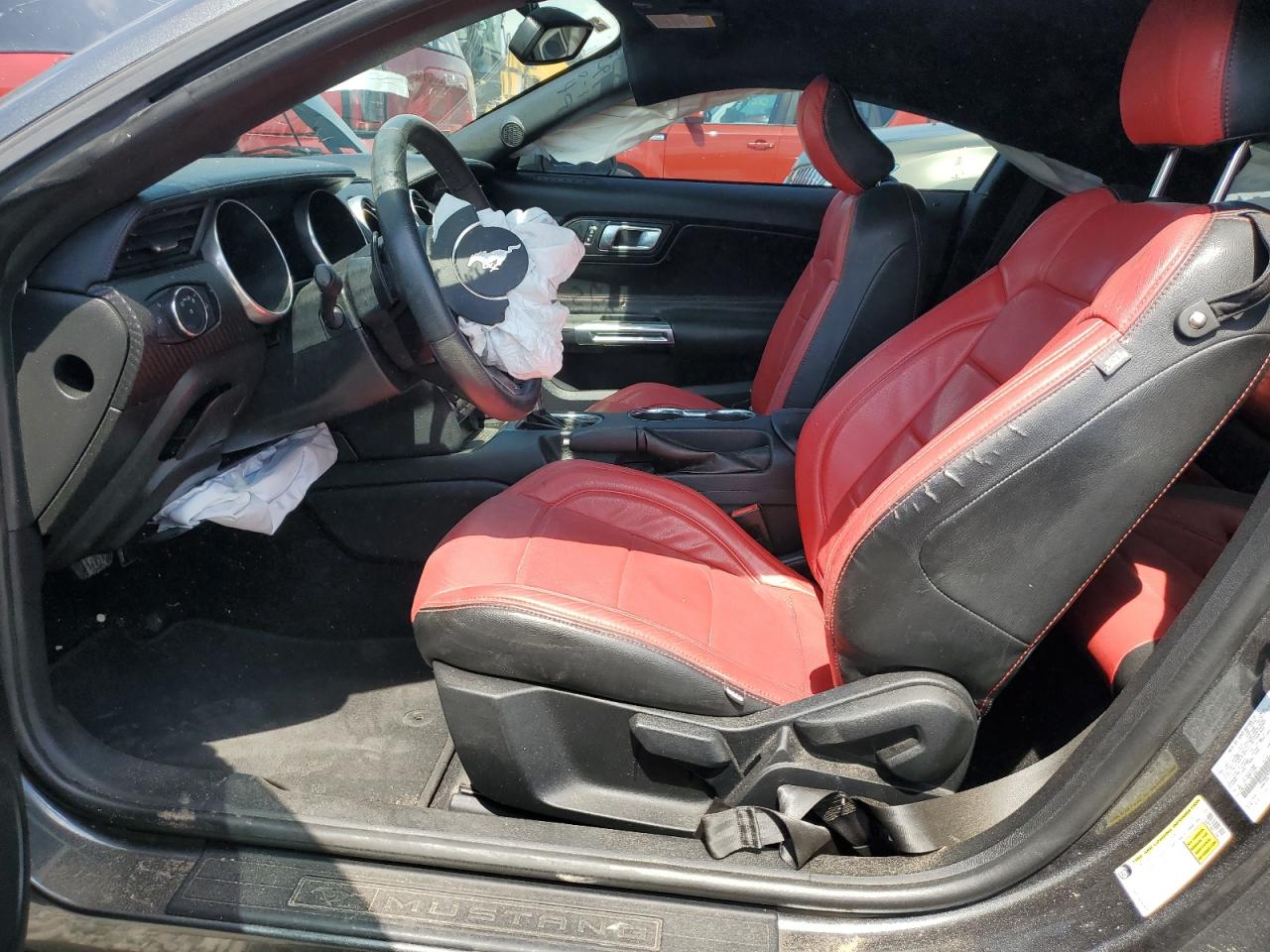 1FA6P8TH5K5146816 2019 Ford Mustang