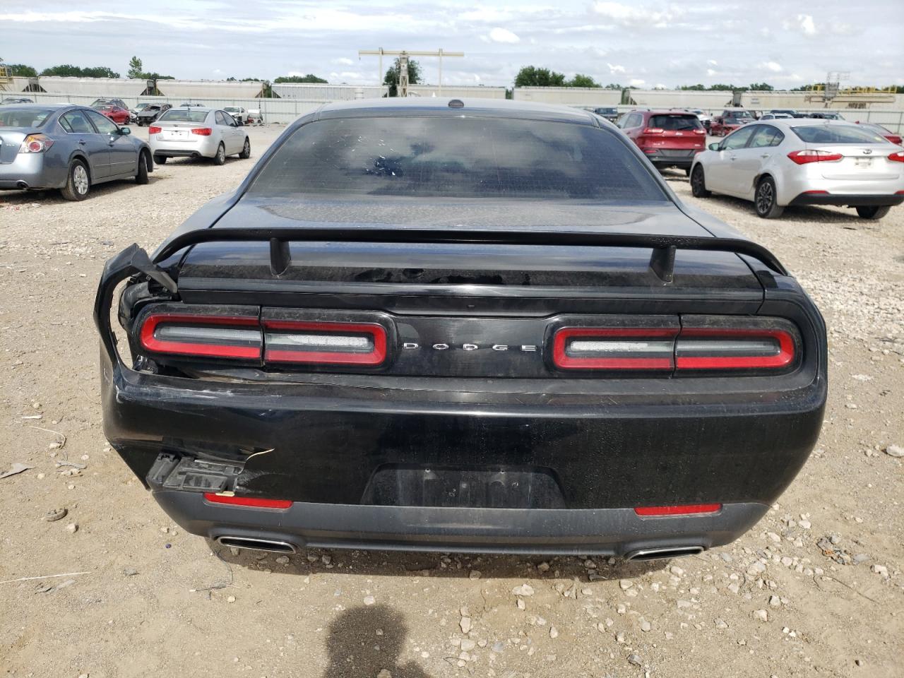 2016 Dodge Challenger Sxt vin: 2C3CDZAG9GH145453