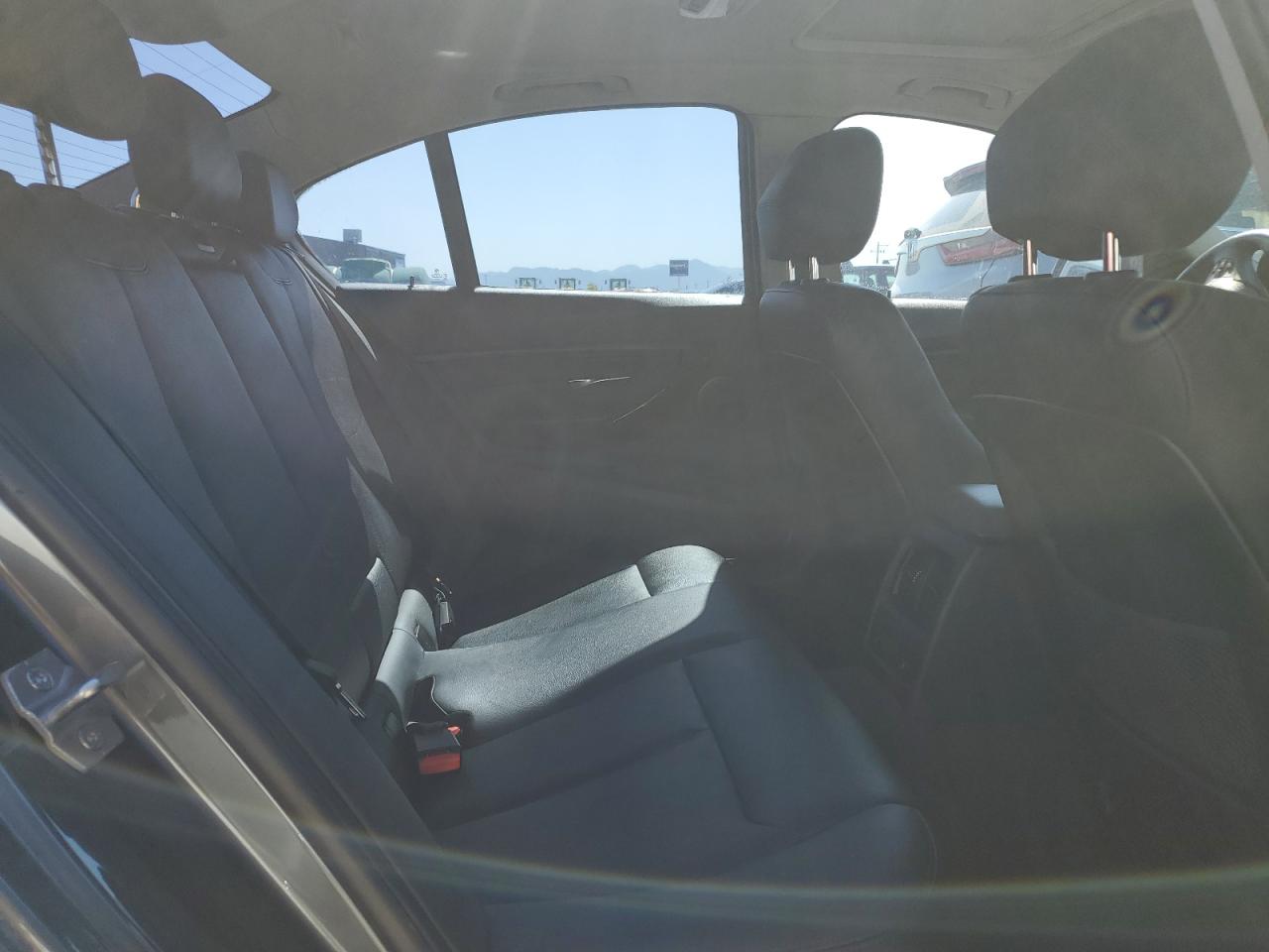 WBA3B5G55ENS09165 2014 BMW 328 Xi Sulev